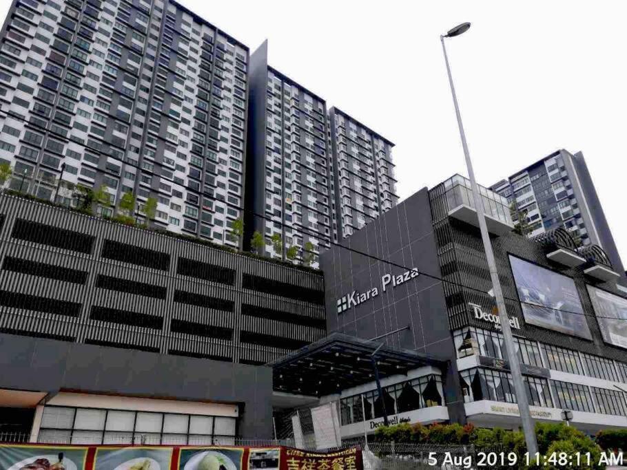 Apartment Stay@ Kiara Plaza Kajang/semenyih Free Wifi/car Park *