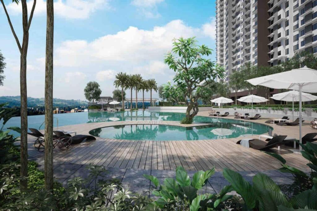 Stay@ Kiara Plaza Kajang/semenyih Free Wifi/car Park Apartment
