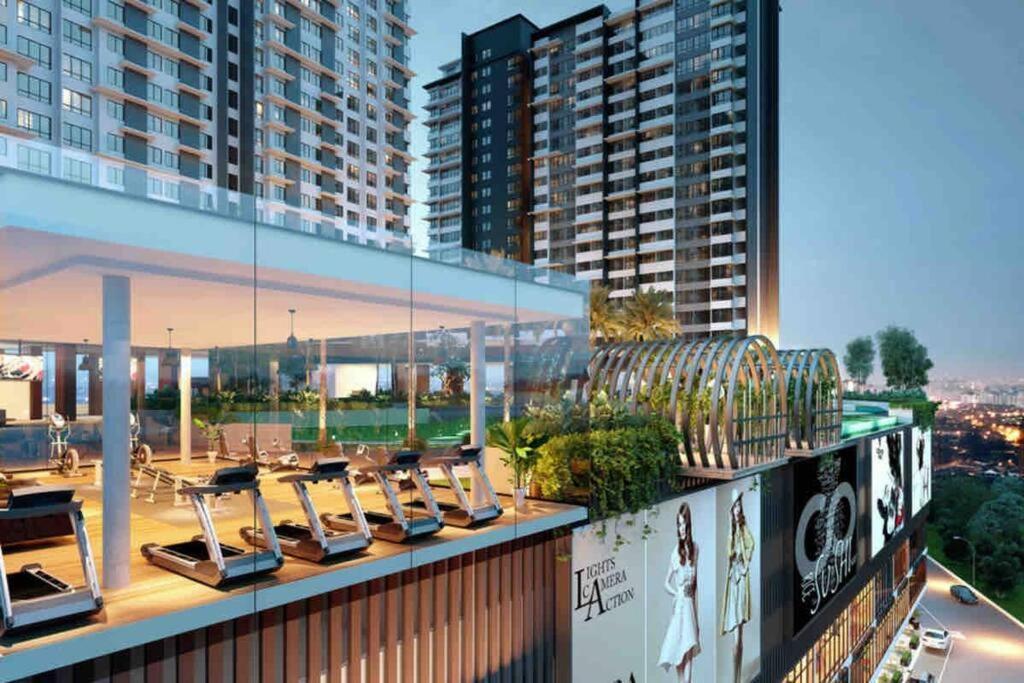 Stay@ Kiara Plaza Kajang/semenyih Free Wifi/car Park * Semenyih