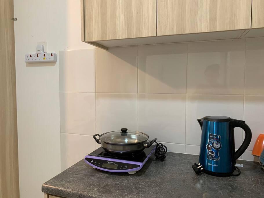 Stay@ Kiara Plaza Kajang/semenyih Free Wifi/car Park